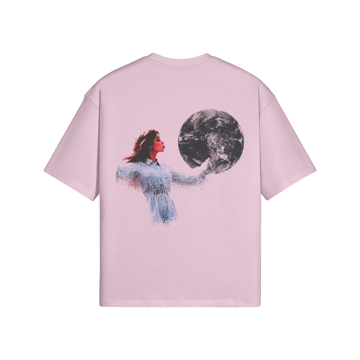 Women Kissing Moon tee